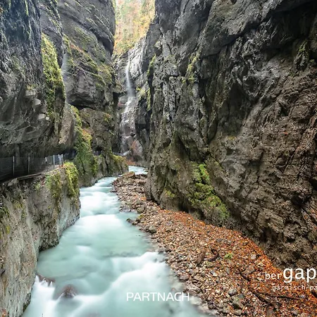 Bergdream Apartment *