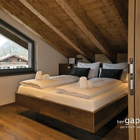Bergdream Apartment *